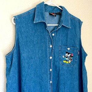 🖤 CLOSET CLEAR OUT 🖤 Vintage Disney Jean Vest with Embroidery! Official Mickey